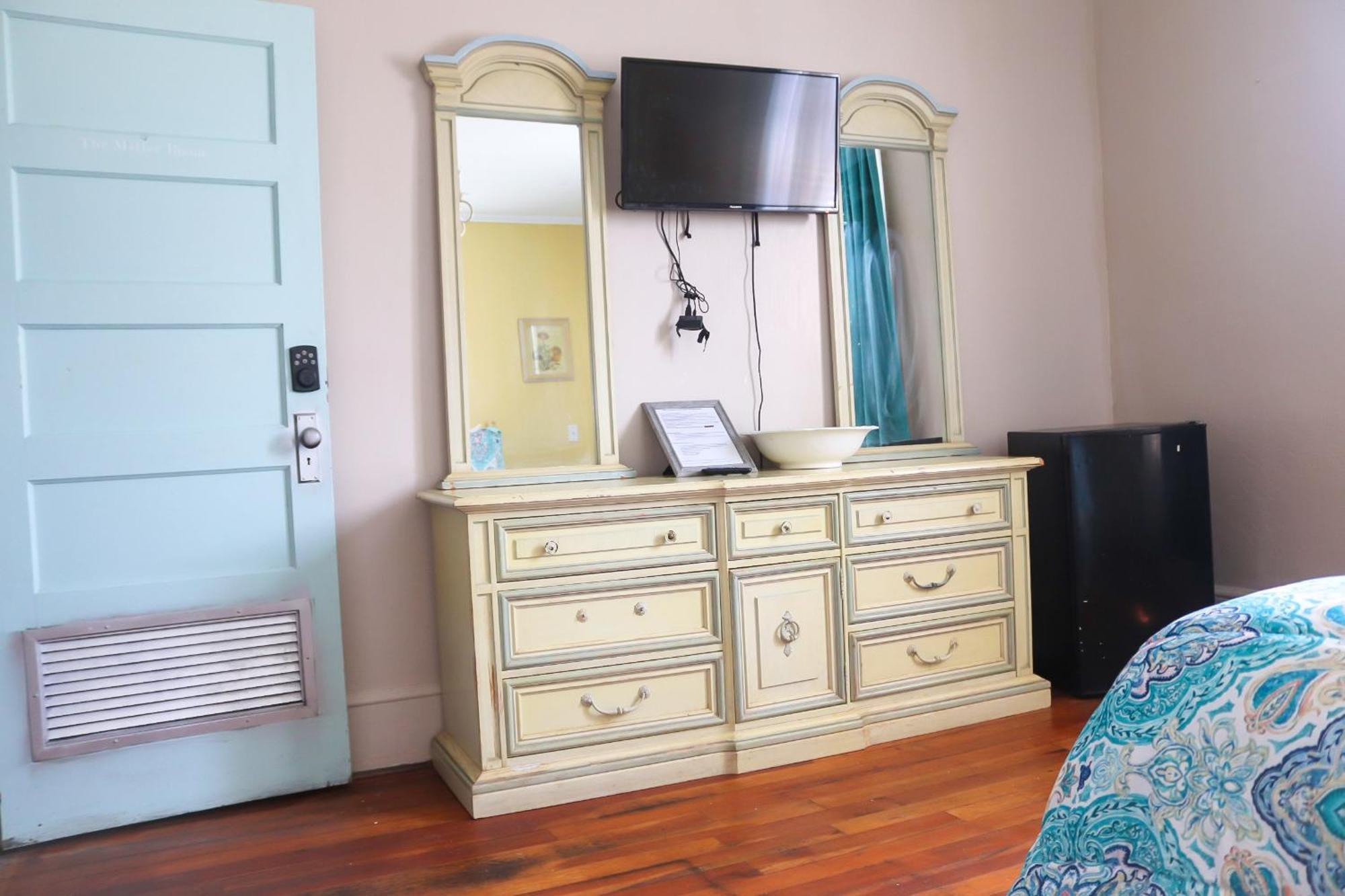 Bella'S Boutique Hotel Hemingway Eksteriør bilde
